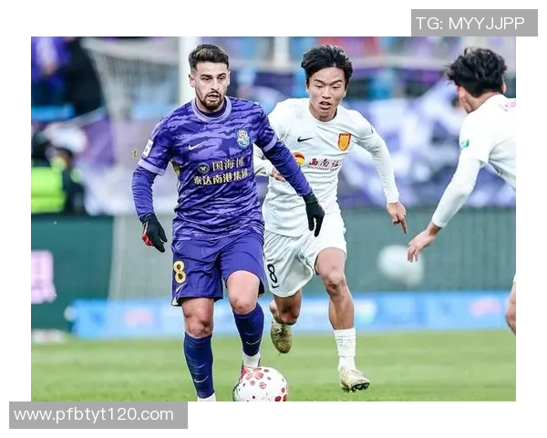 中超积分榜风云变幻 冠军争夺愈加激烈多队拼杀进入白热化阶段